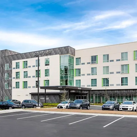 Courtyard By Marriott Savannah Airport